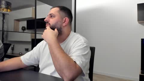 Snapshot of draven_a chatting on January 27, 5:37 pm Draven A online show from January 27, 5:37 pm