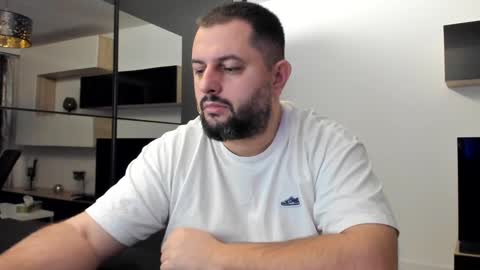 Snapshot of draven_a chatting on January 29, 4:05 am Draven A online show from January 29, 4:05 am