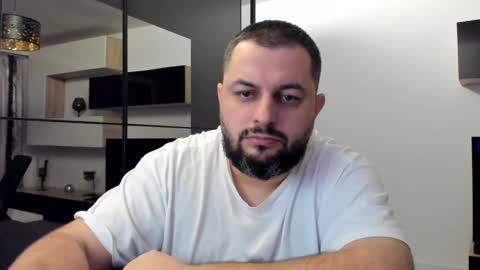 Snapshot of draven_a chatting on February 12, 12:58 am Draven A online show from February 12, 12:58 am