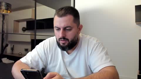 Snapshot of draven_a chatting on March 1, 8:42 pm Draven A online show from March 1, 8:42 pm