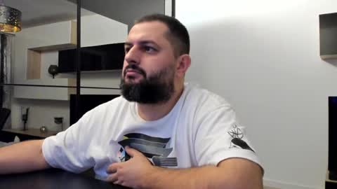 Snapshot of draven_a chatting on March 3, 8:21 pm Draven A online show from March 3, 8:21 pm