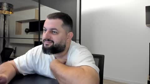 Snapshot of draven_a chatting on March 11, 4:10 am Draven A online show from March 11, 4:10 am