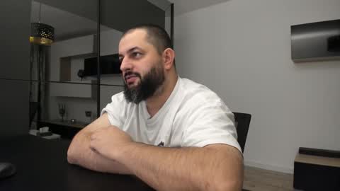 DravenPeak online show from September 26, 7:29 pm