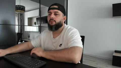 DravenPeak online show from October 26, 10:32 am