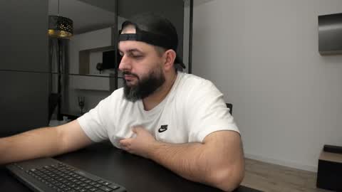 DravenPeak online show from October 29, 7:59 pm