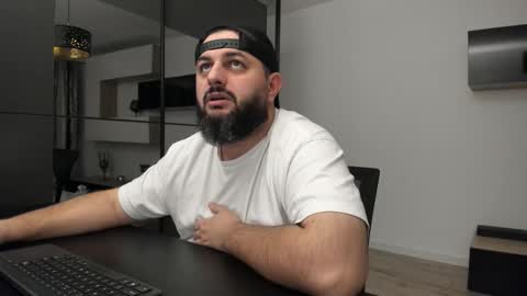 DravenPeak online show from October 31, 5:36 pm