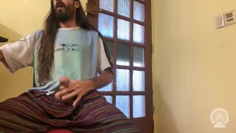 Snapshot of dread1990 chatting on October 27, 4:00 pm new profile Aircum99 online show from October 27, 4:00 pm