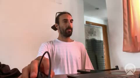 Snapshot of dread1990 chatting on February 19, 2:57 pm new profile Aircum99 online show from February 19, 2:57 pm