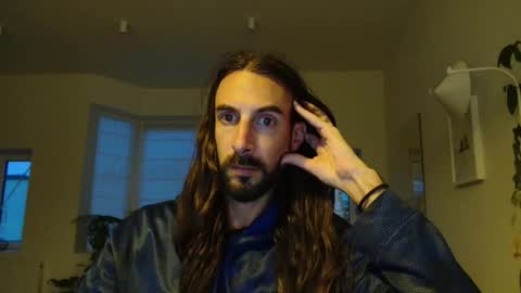 new profile Aircum99  online show from May 10, 7:41 pm