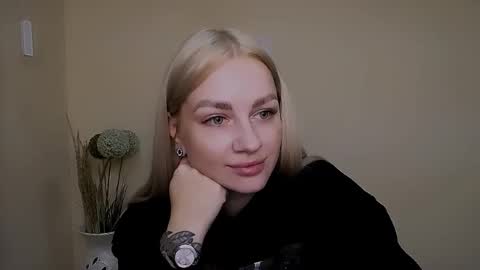 Snapshot of dream_dolly_ chatting on September 27, 2:55 pm dream_dolly_ online show from September 27, 2:55 pm