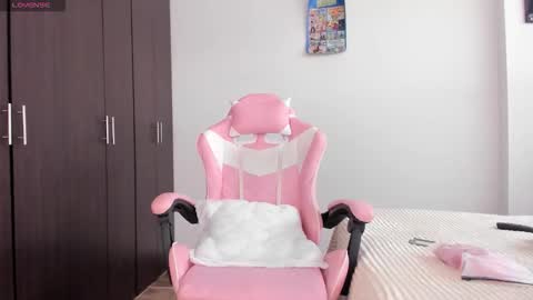 dream team online show from February 16, 6:15 pm