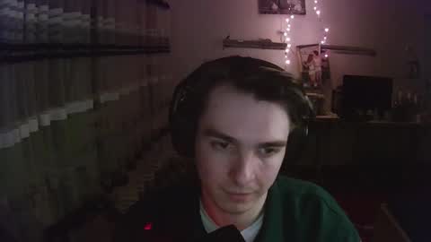 Snapshot of dreamerguy07 chatting on February 6, 7:06 pm dreamerguy07 online show from February 6, 7:06 pm