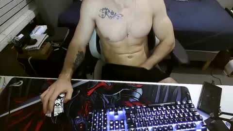 Snapshot of dreamering chatting on January 17, 10:35 pm Dreaming on going live with a woman p online show from January 17, 10:35 pm