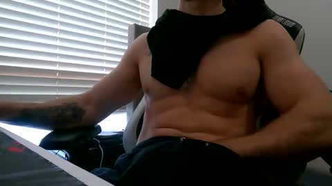 Snapshot of dreamering chatting on February 27, 1:55 pm Dreaming on going live with a woman p online show from February 27, 1:55 pm