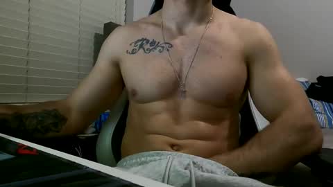 Snapshot of dreamering chatting on March 1, 10:01 pm Dreaming on going live with a woman p online show from March 1, 10:01 pm