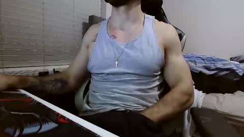 Snapshot of dreamering chatting on March 3, 9:31 pm Dreaming on going live with a woman p online show from March 3, 9:31 pm