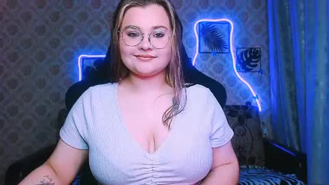dreamforyoue2 online show from May 31, 5:31 pm