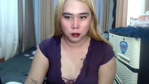 Stacy DONT FORGET TO FOLLOW ME AND THUMBS UP my wife samgrg2 online show from March 23, 6:39 am