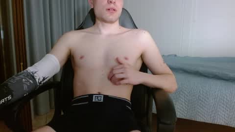 DreamBoy online show from June 3, 3:09 am
