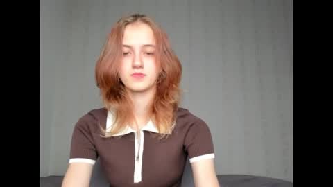 Snapshot of dreamy_pollyyy chatting on October 11, 6:28 pm dreamy_pollyyy online show from October 11, 6:28 pm