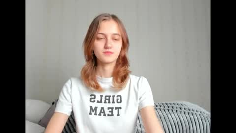 dreamy_pollyyy online show from November 9, 6:39 pm