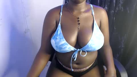 Snapshot of dreamy_wetpussy chatting on April 8, 7:47 pm BEAUTY online show from April 8, 7:47 pm