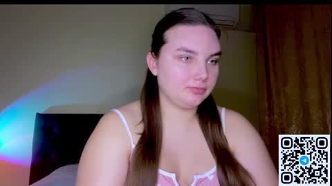 Mila online show from March 10, 5:29 pm