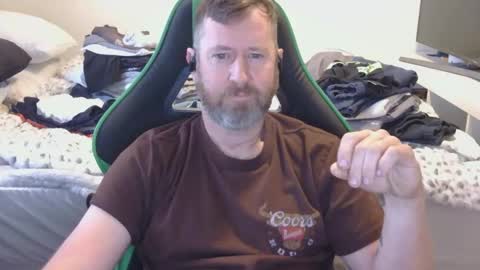 luvslutz online show from May 30, 4:26 pm