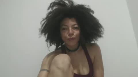 DreamyLatina online show from April 14, 2:06 am