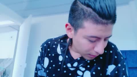 Snapshot of dreichwe chatting on September 28, 3:06 pm Dreichwe online show from September 28, 3:06 pm