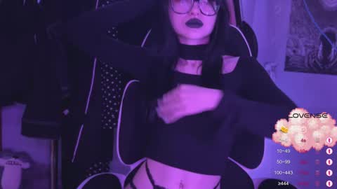 Tara  Sonny online show from January 17, 6:22 pm