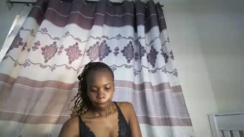dripdong66 online show from July 7, 9:24 am