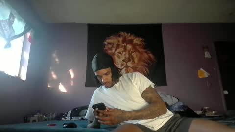 Snapshot of dripthehit chatting on January 7, 11:56 pm dripthehit online show from January 7, 11:56 pm