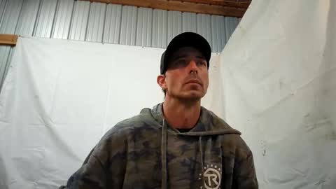 Snapshot of dritylilboy chatting on May 1, 5:39 pm Inexperienced catfish online show from May 1, 5:39 pm
