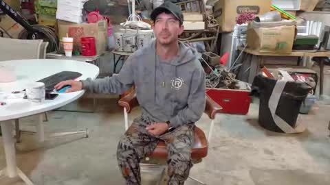 Snapshot of dritylilboy chatting on May 7, 11:48 am Inexperienced catfish online show from May 7, 11:48 am
