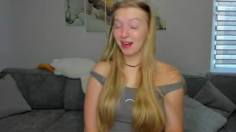 Snapshot of drivecrazy chatting on August 2, 7:29 am Hanna online show from August 2, 7:29 am