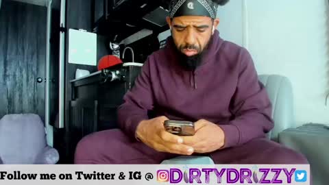 Snapshot of drizzys_room chatting on May 5, 1:57 am DirtyDrizzy online show from May 5, 1:57 am