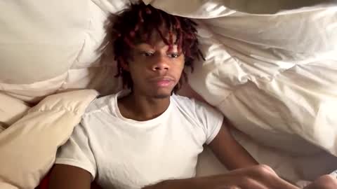 Snapshot of droddick chatting on September 21, 3:30 am droddick online show from September 21, 3:30 am