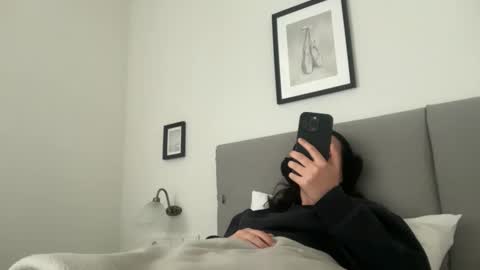 Dr. Resa online show from March 8, 6:17 am