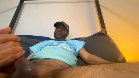 Snapshot of drspunkalott chatting on December 10, 2:16 am drspunkalott online show from December 10, 2:16 am