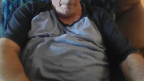Snapshot of drthick1224 chatting on May 22, 4:56 pm drthick1224 online show from May 22, 4:56 pm