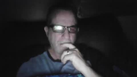 Snapshot of drthick1224 chatting on May 26, 7:04 am drthick1224 online show from May 26, 7:04 am