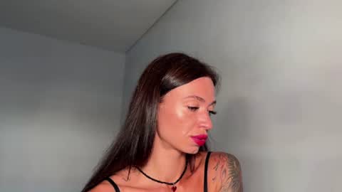 Snapshot of drunk_bosss chatting on July 1, 1:29 am Bella online show from July 1, 1:29 am