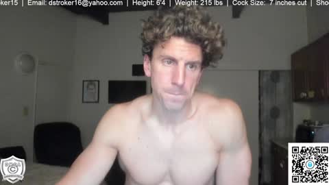 Snapshot of dstroker15 chatting on December 23, 12:46 am DS online show from December 23, 12:46 am