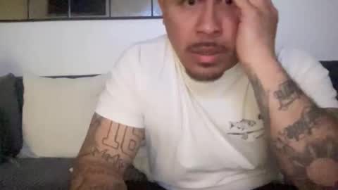 Snapshot of dtfandrecord chatting on April 8, 7:52 am dtfandrecord online show from April 8, 7:52 am