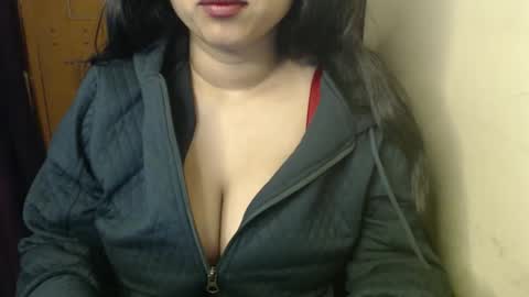 Snapshot of duajaan0 chatting on February 13, 7:10 pm Dua online show from February 13, 7:10 pm