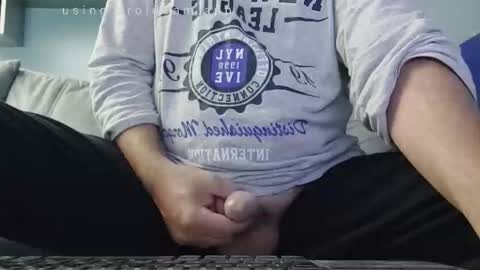 Snapshot of dude_13 chatting on June 7, 3:21 am dude_13 online show from June 7, 3:21 am