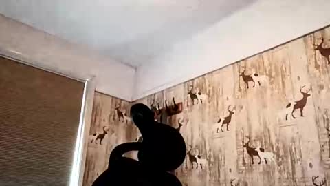 Snapshot of dulac81 chatting on September 19, 9:54 am dulac81 online show from September 19, 9:54 am