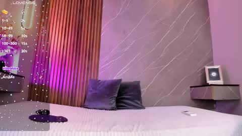 dulce__fiore07 online show from October 21, 7:47 pm