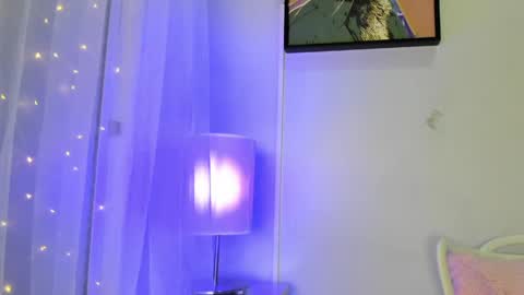 dulce__fiore07 online show from May 29, 12:03 pm